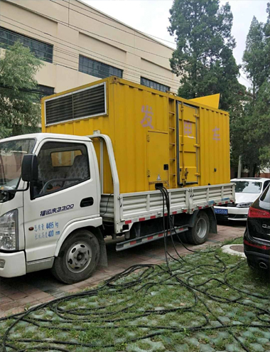 红花岗发电车出租-柴油发电机组排烟系统设计要求及其考虑因素