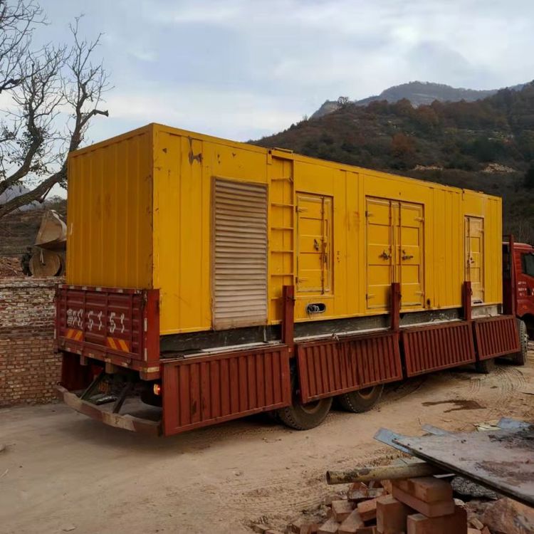 红花岗200kW 发电机组在带电阻性负载时，输出功率会受到哪些因素的影响？