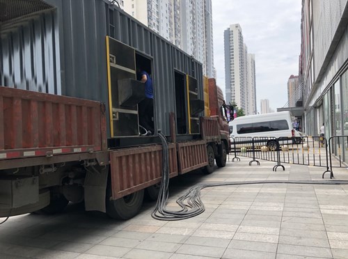 红花岗柴油发电机空气滤清器在不同季节的更换周期是否有差异？